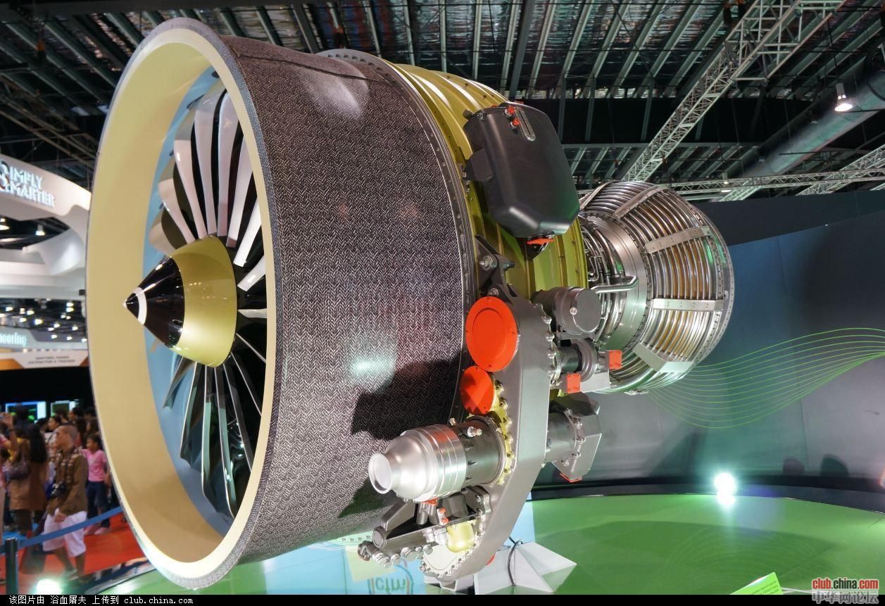 空客大不大膽?首批應(yīng)用3D打印燃油噴嘴的LEAP發(fā)動機(jī)至其客機(jī)
3D打印發(fā)動機(jī),3D打印技術(shù),3D打印,3D打印服務(wù),3D打印平臺,3D打印零件,3D打印發(fā)動機(jī)零件,3D打印機(jī)組裝,3D打印飛機(jī)