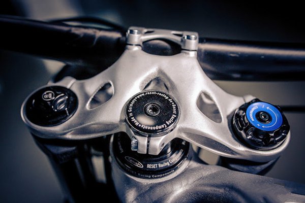 專治各種不服 價值36萬人民幣的首輛3D打印摩托面世 3D打印摩托車,3d打印技術,3d打印模型,3d打印材料,3d打印是什么,3d打印筆