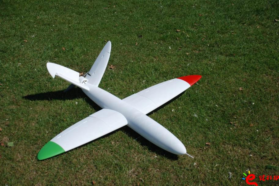 3D打印無(wú)人機(jī)展示 3D打印應(yīng)用日趨成熟 “航天夢(mèng)”將越來(lái)越近_3D打印服務(wù)公司