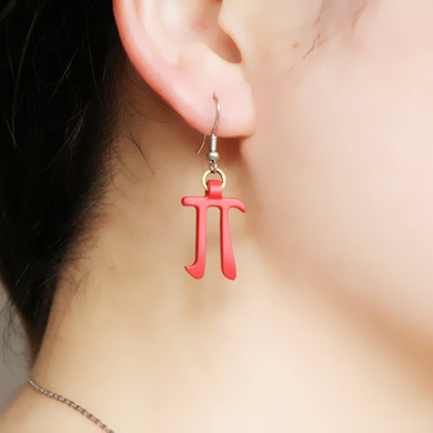 3D打印創(chuàng)意藝術(shù)品：π型耳環(huán)3